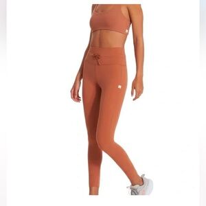 Vuori daily legging-color
ginger-size xsmall with pockets